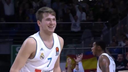 米体：巴洛特利的酒驾指控已撤销，但他还是会从事志愿工作（米体：巴洛特利酒驾指控被撤，仍将参与志愿服务）