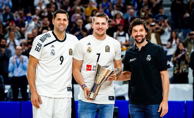 记者：兰克尔-泽经常在赛前要钱，首发迟迟不定也有他的原因（记者曝：兰克尔-泽赛前频要钱，首发迟迟未定与其有关）